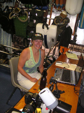 debrief after underwater photography instruction in the Florida Keys